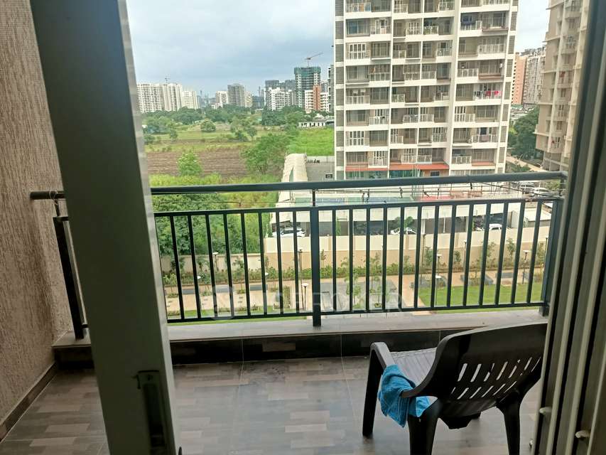2 BHK Flat In Kolte Patil Life Republic R16 For Sale  In Hinjewadi