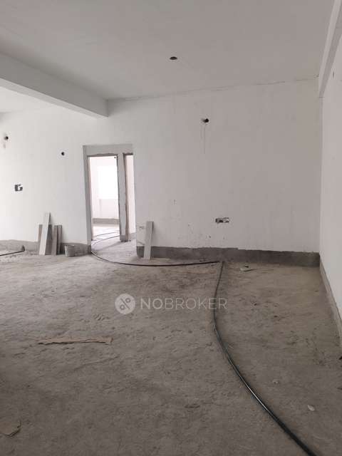 2 BHK Flat In Nakshthra Paradise For Sale  In Sg Palya, C V Raman Nagar