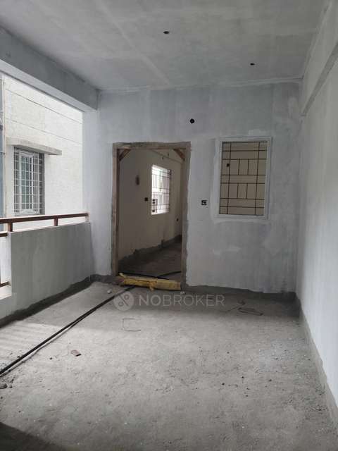 2 BHK Flat In Nakshthra Paradise For Sale  In Sg Palya, C V Raman Nagar