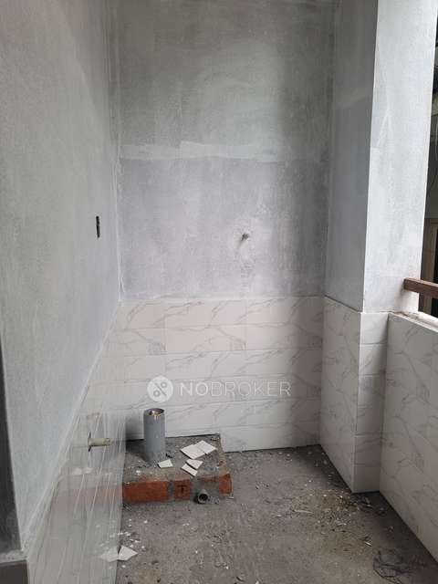 2 BHK Flat In Nakshthra Paradise For Sale  In Sg Palya, C V Raman Nagar