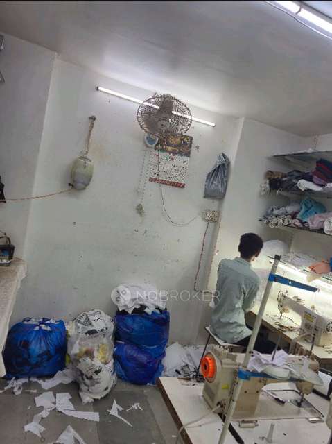 Shop in Wafa Complex, Farhan Apartment, Gaibi Nagar Bhiwandi, Bhiwandi, Maharashtra 421302, India, Mumbai for sale 