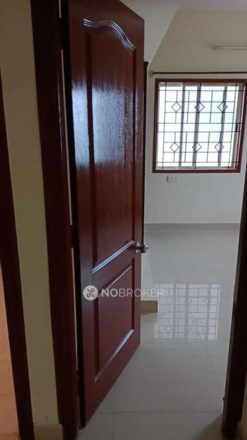 2 BHK Flat In Kristal Quartz 2 For Sale  In Dommasandra Circle &#40;towards Sarjapura&#41;
