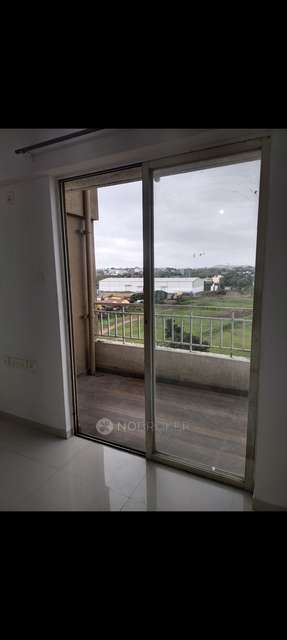 2 BHK Flat In Rajesh East Enigma For Sale  In Lonikand