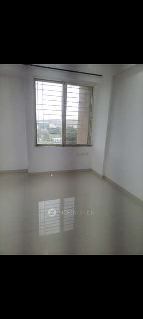 2 BHK Flat In Rajesh East Enigma For Sale  In Lonikand