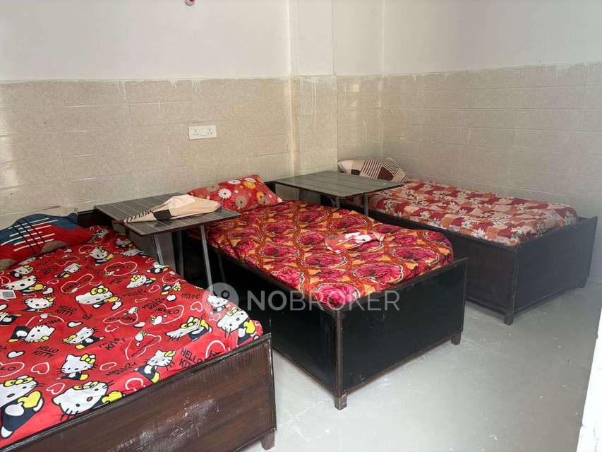 PG for Boys in Knowledge Park 1