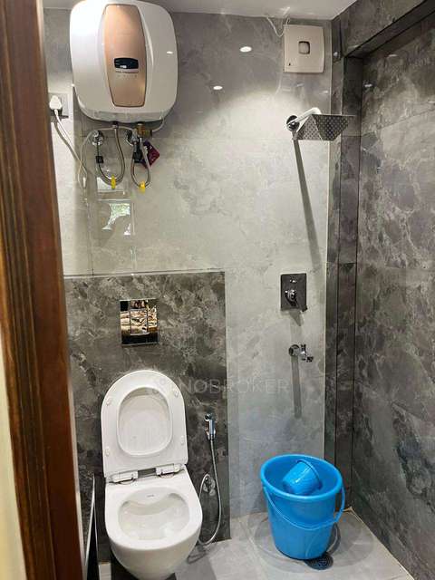 3 BHK Flat In Sarv Hitkari  For Sale  In Kalkaji