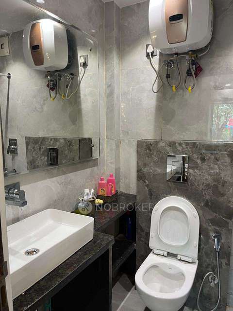 3 BHK Flat In Sarv Hitkari  For Sale  In Kalkaji