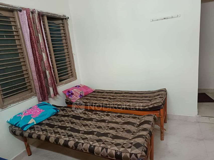 PG for Boys in Hennur Gardens