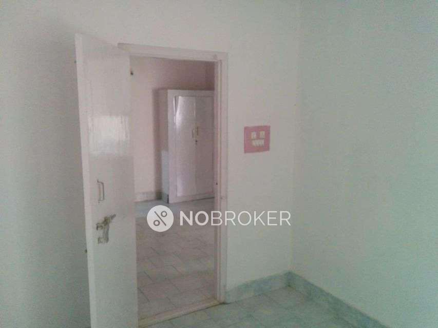 1 BHK Flat In Thulasi Apartment For Sale  In Kadugodi