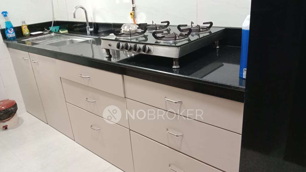 1 BHK Flat In Vasant Oasis For Sale  In Andheri East