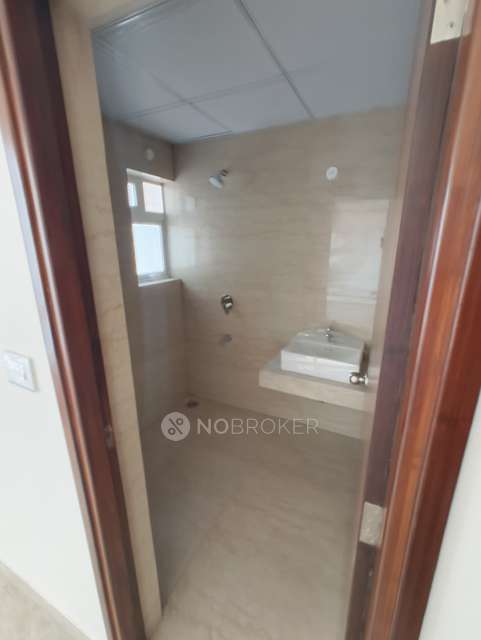 3 BHK Flat In Auro Kohinoor For Sale  In Hi Tech City