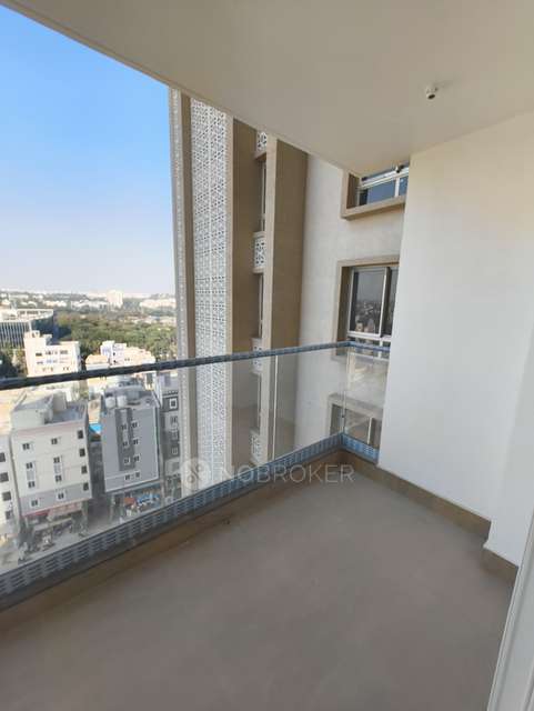 3 BHK Flat In Auro Kohinoor For Sale  In Hi Tech City