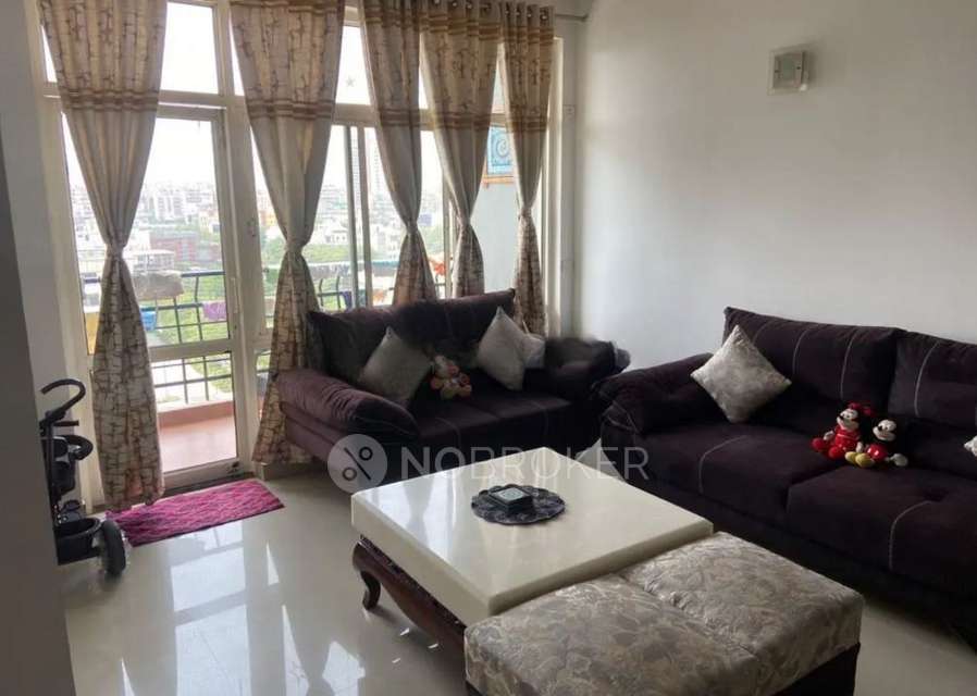 3 BHK Flat In Grand Omaxe , Sector 93, Noida, Uttar Pradesh 201304, India for Rent  In Sector 93, Noida, Uttar Pradesh 201304, India