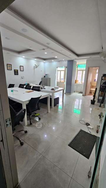 Office Space in Sector 18, Noida for Rent 