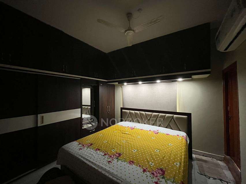 2 BHK Flat In Sri Laxmi Nivas Apartment For Sale  In Dilsukhnagar