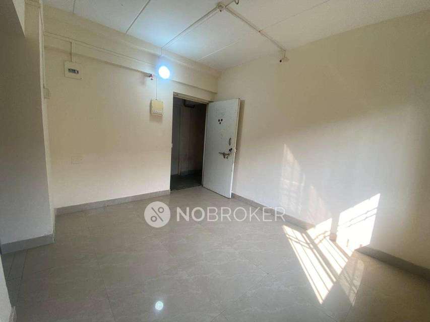 1 BHK Flat In Shree Yasho Mangal Chs, Badami Bohari Chawl, L B For Sale  In Parel