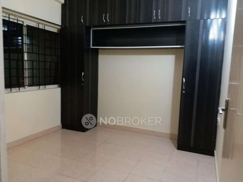 2 BHK Flat In Mahaveer Lakes Apartment For Sale  In Green View Layout,mailasandra