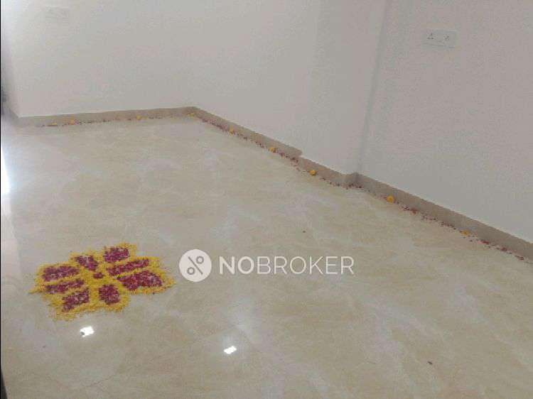 3 BHK Flat In Swastik Apartment For Sale  In Chhatarpur