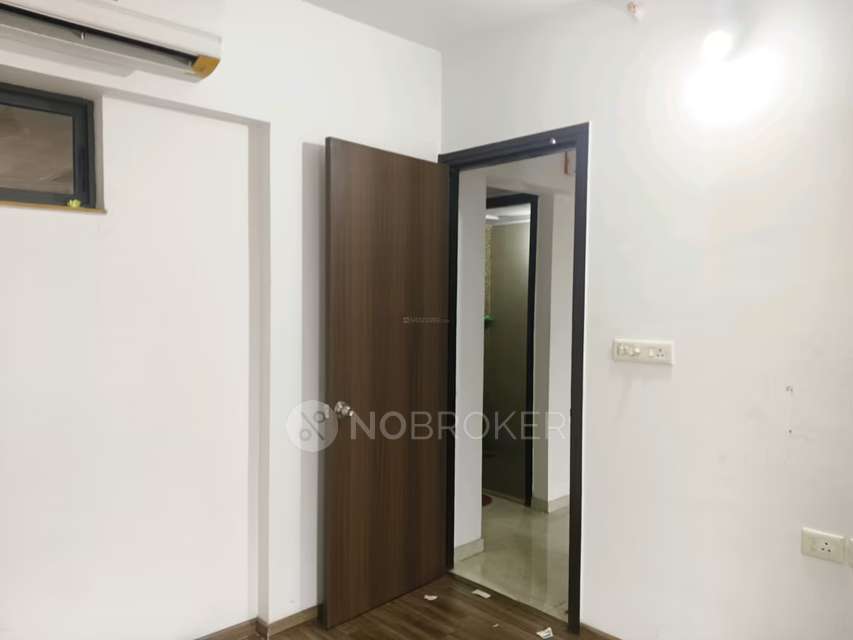 1 BHK Flat In Lodha Lakeshore Greens, Thane West For Sale  In Thane West