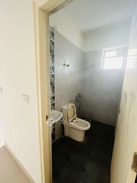 3 BHK Flat In Ds-max Savvy For Sale  In Ds Max Savvy
