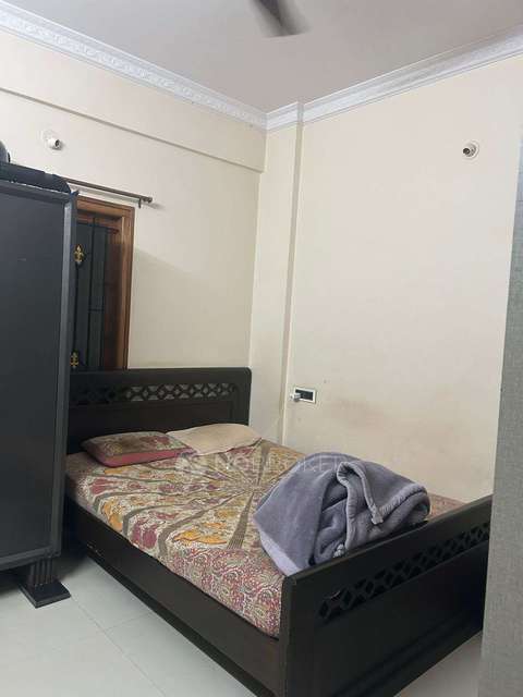 2 BHK Flat In Jk Paradise For Sale  In Papamma Nilaya, No30, 18th Main Rd, 5th Phase, Hal 2nd Stage, Indiranagar, Bengaluru, Karnataka 560008, India