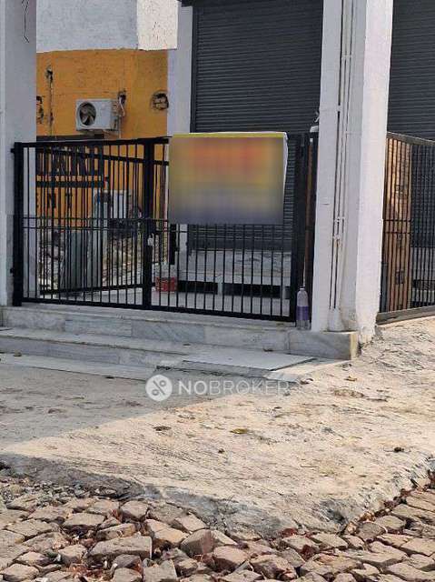 Shop in Sector 31, Faridabad for Rent 