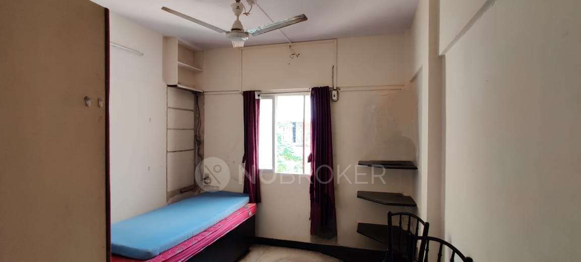 1 RK Flat In Versova Sameer Chs For Sale  In Andheri West