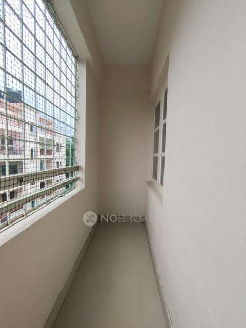 3 BHK Flat In Sv Lake View, For Sale  In Vasanthapura Main Road