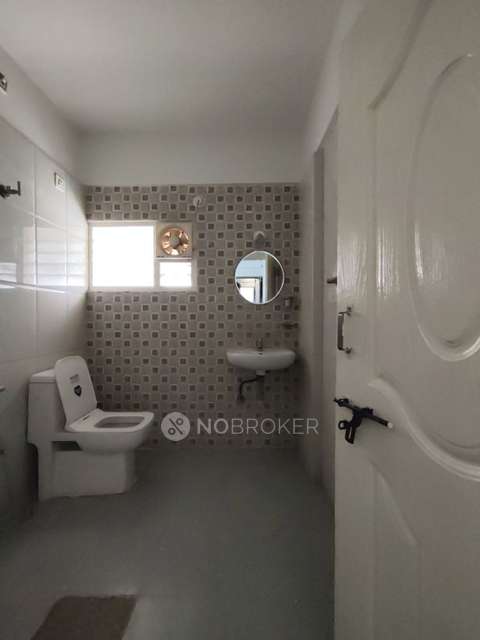 3 BHK Flat In Sv Lake View, For Sale  In Vasanthapura Main Road