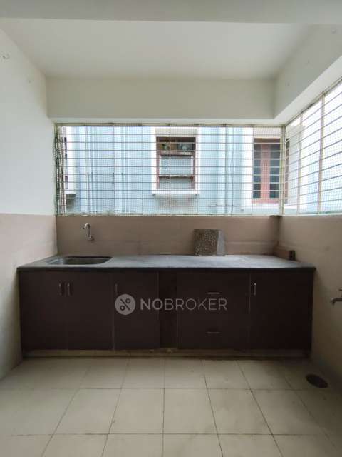 3 BHK Flat In Sv Lake View, For Sale  In Vasanthapura Main Road