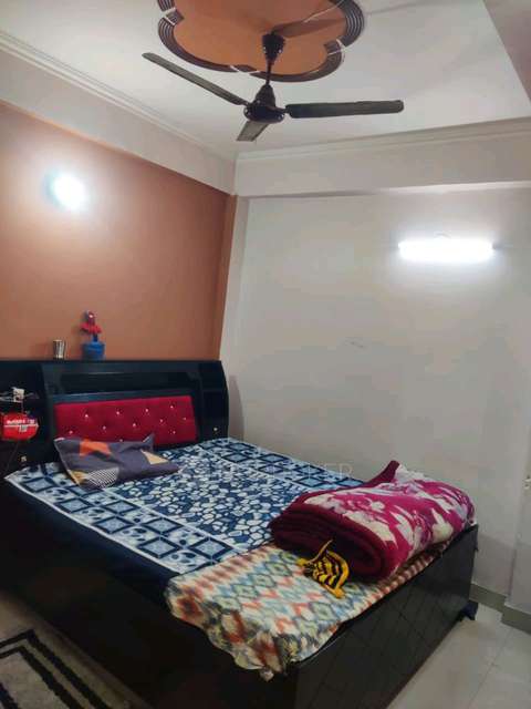 2 BHK Flat In 3p Platinum for Rent  In Sector 68
