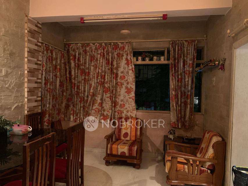 1 BHK Flat In Reputed Embassy Apartment, Andheri West For Sale  In Embassy Apartment
