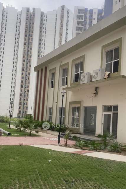 1 BHK Flat In Amrapali Drem Valley  For Sale  In Patwari