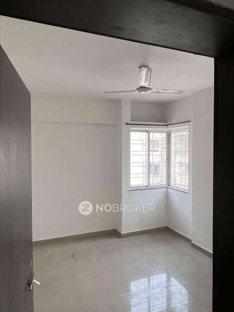 2 BHK Flat In Parijat Apartment For Sale  In Vadgaon Budruk