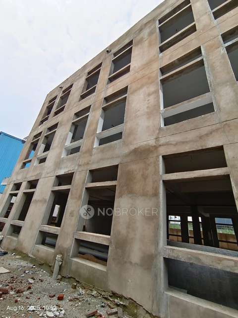 Industrial Building in Surajpur Site V, Greater Noida for Rent 