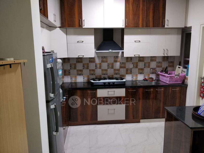 2 BHK Flat In Upscale Golden Lotus, Gunjur Village For Sale  In Gunjur Village