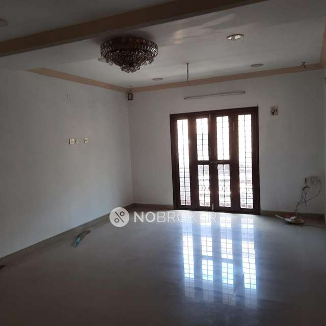 3 BHK Flat In Mohammedi Manzil Sembudoss Street  For Sale  In Mannady