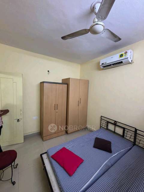 2 BHK Flat In Trinity Court for Rent In Trinity Court