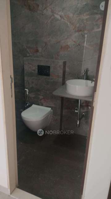 2 BHK Flat In Nandadeep For Sale  In Vile Parle East