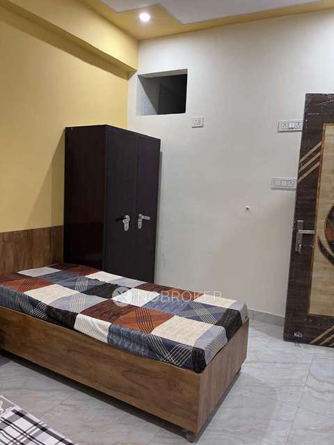 PG for Anyone in Sector 18