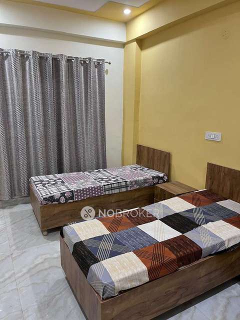 PG for Anyone in Sector 18