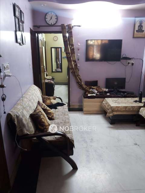 2 BHK Flat In Standalone Building  For Sale  In Krishna Nagar
