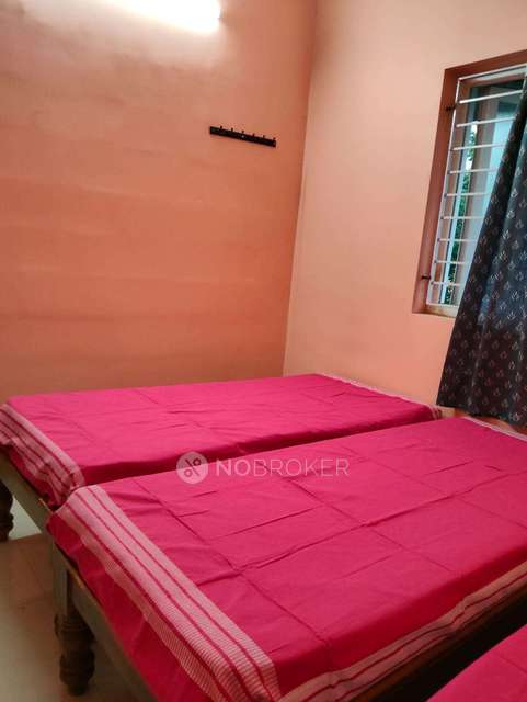 PG for Boys in Ekkatuthangal