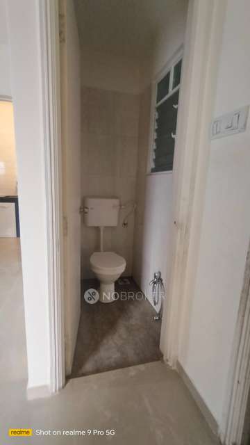 1 BHK Flat In Swapnalok For Sale  In Hadapsar