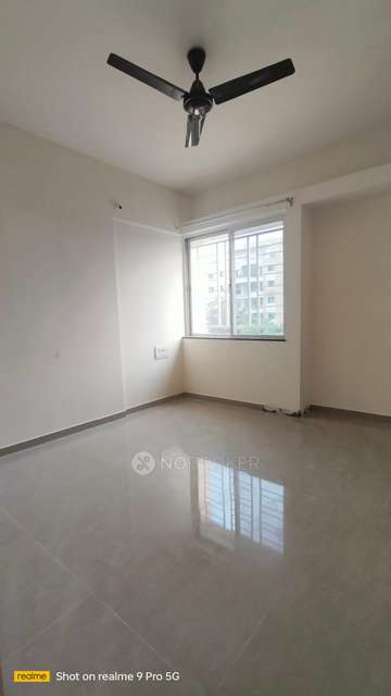 1 BHK Flat In Swapnalok For Sale  In Hadapsar