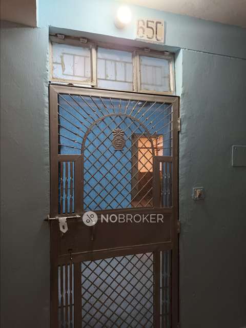 1 RK Flat In Dda Lig Flat Dwarka Sector 26 For Sale  In Bharthal