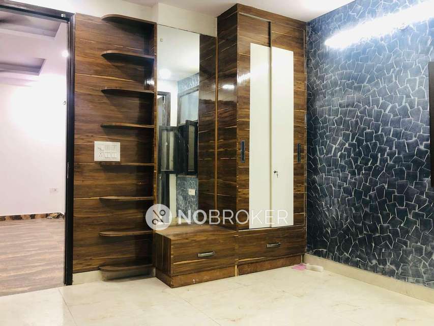 3 BHK Flat For Sale  In Indirapuram