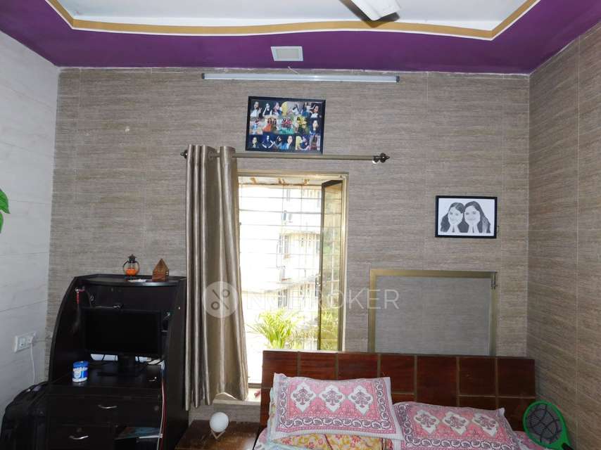 2 BHK Flat In Highway Park E 5 Building  For Sale  In Highway Park E-5 Chsl