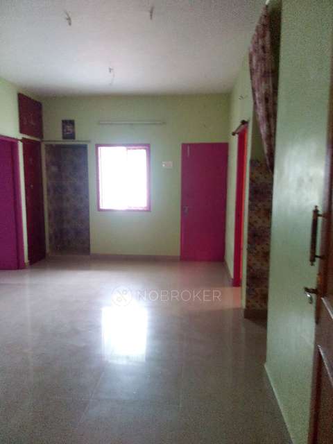 2 BHK Flat In Uma&#39;s Shagana Apartment For Sale  In Tiny Tots Nursery & Primary School
