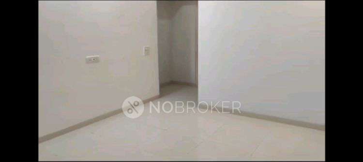 2 BHK Flat In Skyrise Apartments For Sale  In Chembur